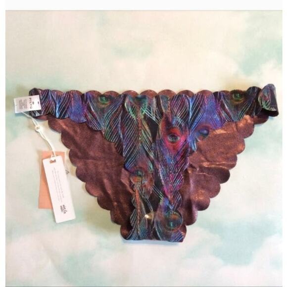 New PilyQ multi color peacock print reversible scalloped edge bikini bottom sz s - Picture 3 of 7